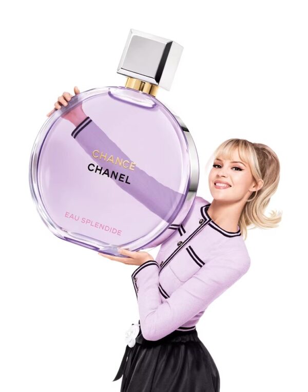 CHANEL  Eau de Parfum - A Dreamy, Long-Lasting Eau de Toilette - Limited Edition Gift